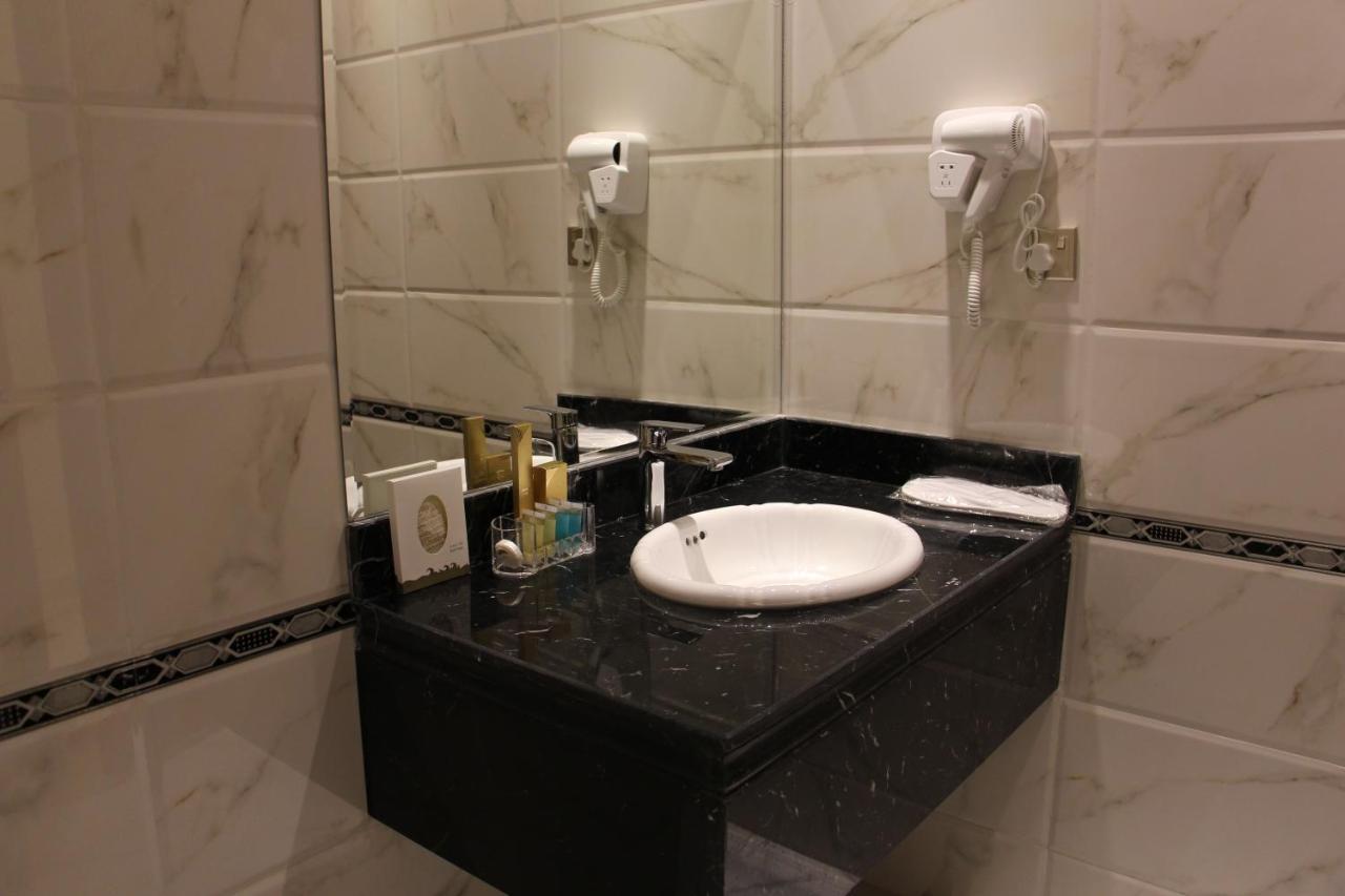 Almogheeb Units Hotel *